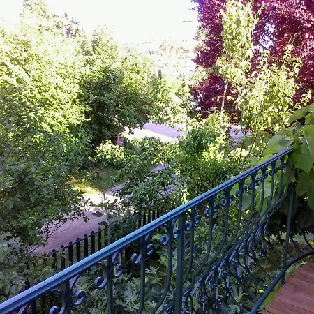 شقة Fesztival Nyaralohaz *