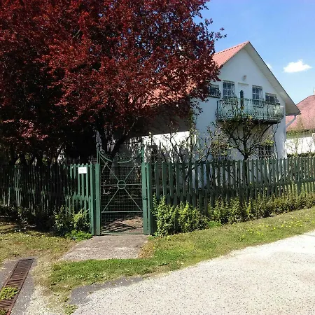 Fesztival Nyaralohaz