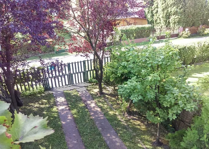 Fesztival Nyaralohaz アパート